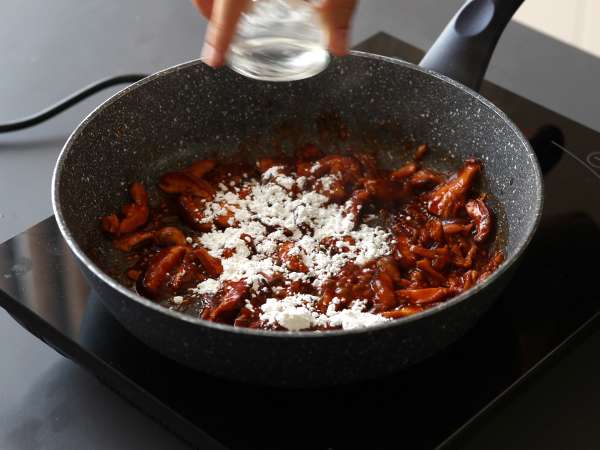 Гъби в корейски стил - гъби шийтаке в сос гочуджанг - Подготовка стъпка 6