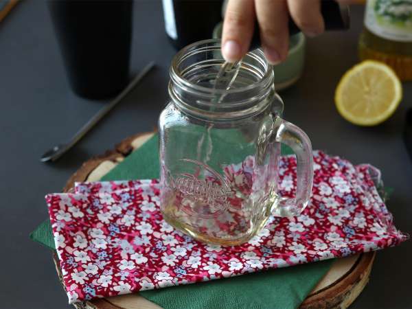 Hugo Spritz със сироп от бъз - свеж и сладък коктейл - Подготовка стъпка 1