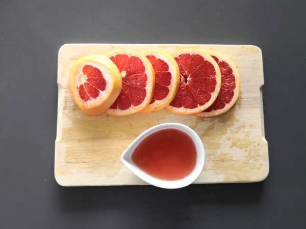 Вода с аромат на грейпфрут и розмарин: детокс напитката без добавена захар - Подготовка стъпка 1