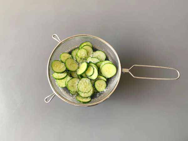 Сладко-кисели краставици: бърза и вкусна гарнитура за лятото! - Подготовка стъпка 2