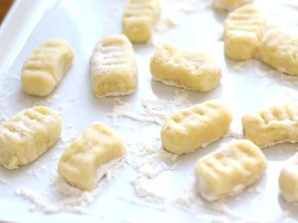 Домашни картофени ньоки с песто - Подготовка стъпка 4