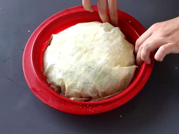 Спанакопита - изключително лесната гръцка питка със спанак и сирене фета - Подготовка стъпка 8