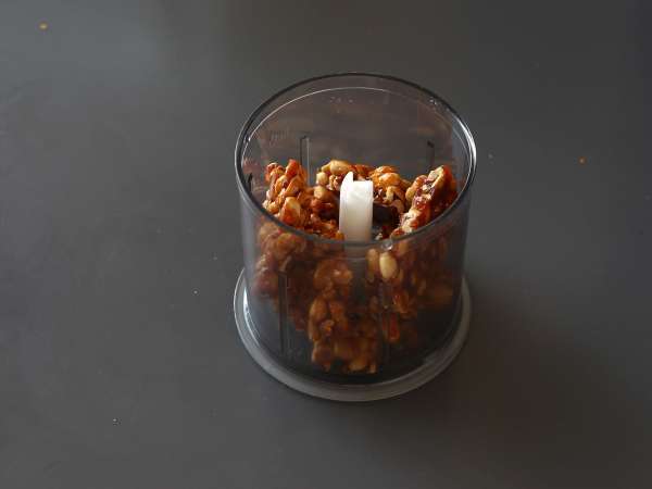 Фъстъчена пралина, идеална за връщане към сладкиши! - Подготовка стъпка 5