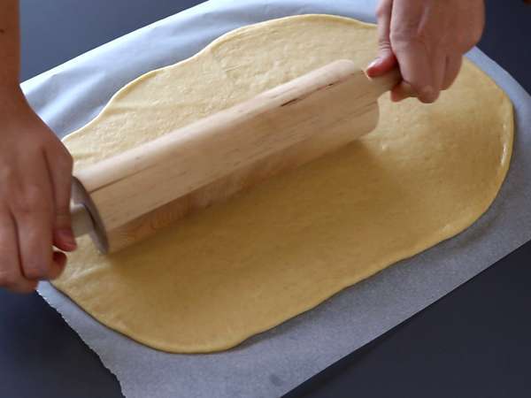 Рулца с канела, бриош с канела и ванилова глазура - Подготовка стъпка 4