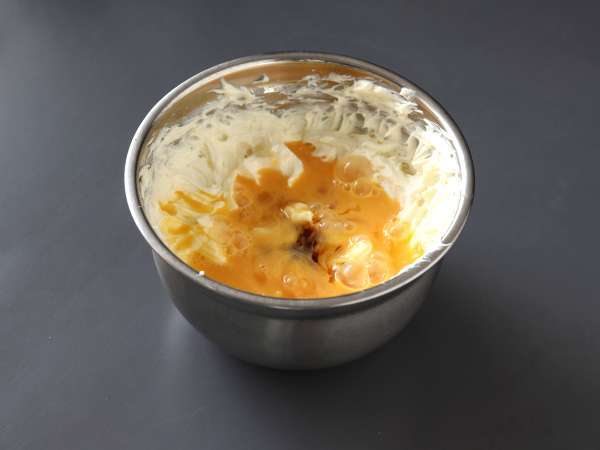 Вкусен чийзкейк без тесто, който се приготвя изключително лесно! - Подготовка стъпка 2