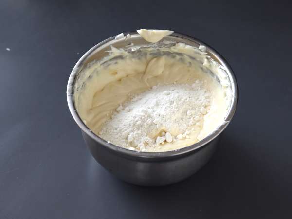 Вкусен чийзкейк без тесто, който се приготвя изключително лесно! - Подготовка стъпка 3