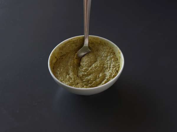 Лесно осолено нюйоркско руло с песто и fromage frais с 4 съставки - Подготовка стъпка 7