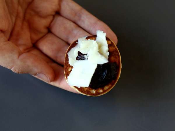 Плато блини с пълнежи, идеалният разнообразен аперитив за празничния сезон - Подготовка стъпка 7