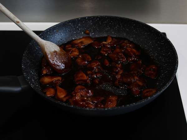 Пиле Терияки - сладко-пикантен японски сос, който ще ви хареса! - Подготовка стъпка 10