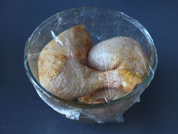 Как се пържат в тиган пилешки бутчета? - Подготовка стъпка 2