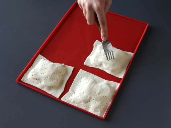 Малки тарталети Татин с вкус на раклет, на отделни порции - Подготовка стъпка 5