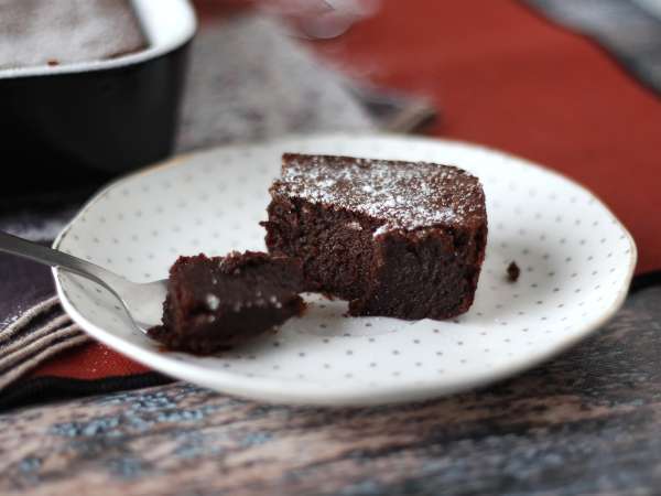 Изключително сладка торта с шоколад и крем от кестени само с 4 съставки - Подготовка стъпка 5