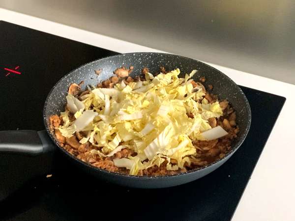 Китайски юфка Wok (зеленчуци и текстуриран соев протеин) - Подготовка стъпка 3