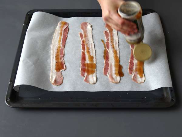 Макси сандвич със сирене на скара в американски стил: пилешко месо, авокадо, бекон - Подготовка стъпка 5