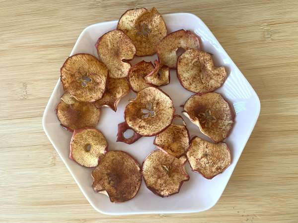 Канелени ябълкови чипсове с Air Fryer - Подготовка стъпка 6
