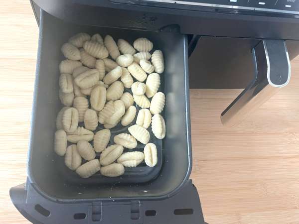 Хрупкави, меки ньоки с въздушен фритюрник, готови само за 10 минути! - Подготовка стъпка 1