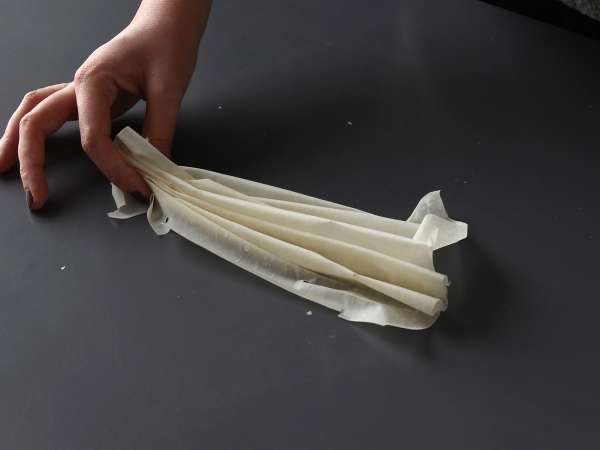 Солена торта с козе сирене и мед - Подготовка стъпка 1