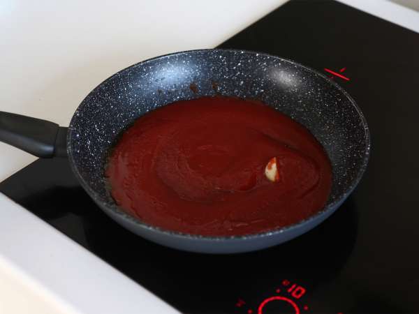 Conchiglioni, пълнени с рикота и спанак: неустоимо печено вегетарианско ястие - Подготовка стъпка 1