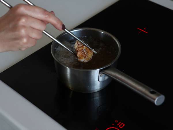 Корейско пържено пиле с пикантен сос гочуджанг - Dakgangjeong - Подготовка стъпка 7