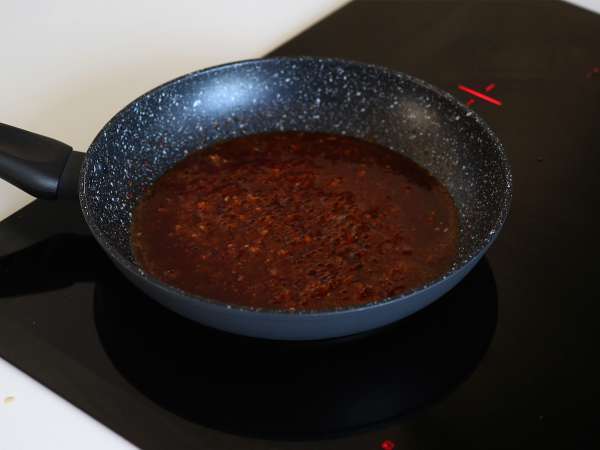 Броколи и скариди в пикантен корейски сос - просто, балансирано и пикантно ястие - Подготовка стъпка 3