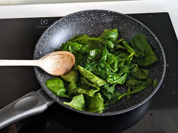 Как да приготвяме пресен спанак - Подготовка стъпка 4