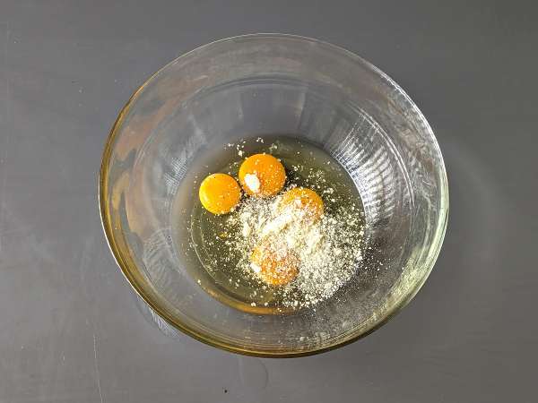 Спаначен омлет, лесното и вкусно вегетарианско второ ястие - Подготовка стъпка 5