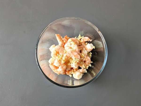 Пържени на въздух скариди: лека и вкусна рецепта - Подготовка стъпка 2