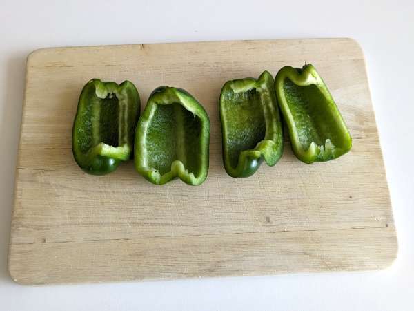 Как да обелите кожата на суровите чушки - Подготовка стъпка 1