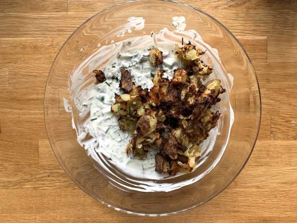 Салата от краставици и хрупкави картофи - Подготовка стъпка 6