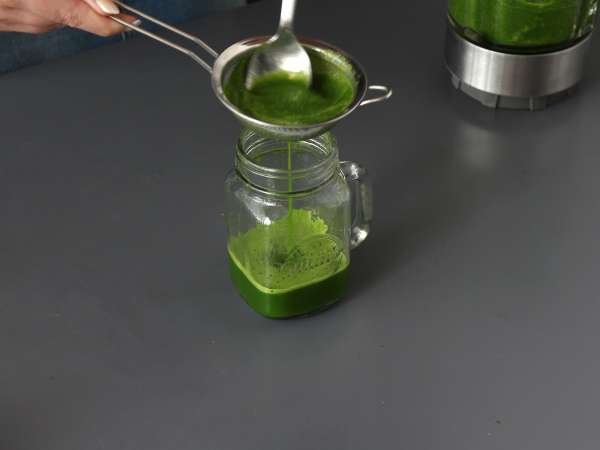 Зелен сок за детоксикация без екстрактор, за максимум витамини! - Подготовка стъпка 5