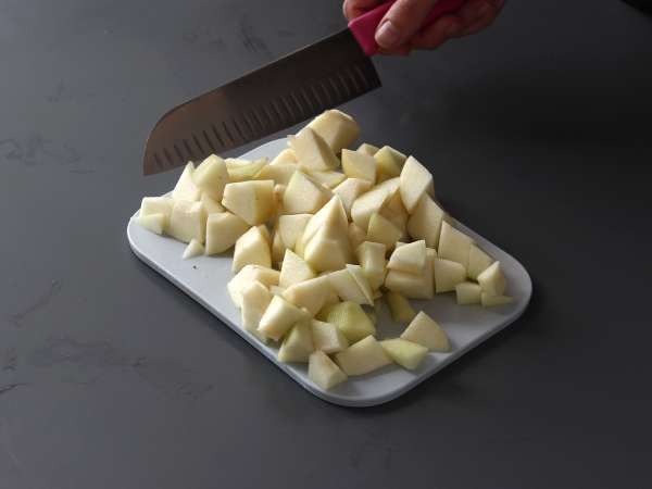 Шоколадов фъдж с круши - супер лесен десерт, който се приготвя само с 2 съставки! - Подготовка стъпка 1