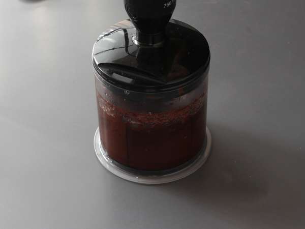 Шоколадов фъдж с круши - супер лесен десерт, който се приготвя само с 2 съставки! - Подготовка стъпка 4