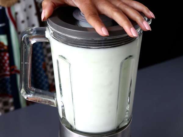 Швейцарска лимонада с кондензирано мляко - Подготовка стъпка 2