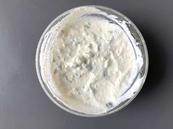 Фритюрник от тиквички със сос от кисело мляко и фета - Подготовка стъпка 5