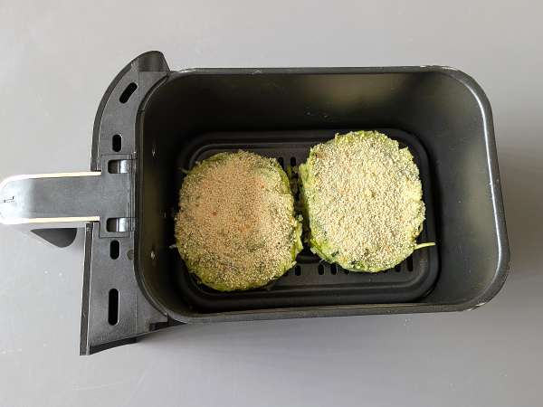 Бургер от тиквички и картофи във фритюрник - Подготовка стъпка 8