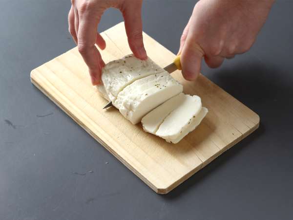 Сладко-кисело пържено халуми с мед и розмарин - Подготовка стъпка 1