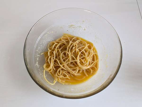 Макаронен омлет във фритюрник - Подготовка стъпка 4