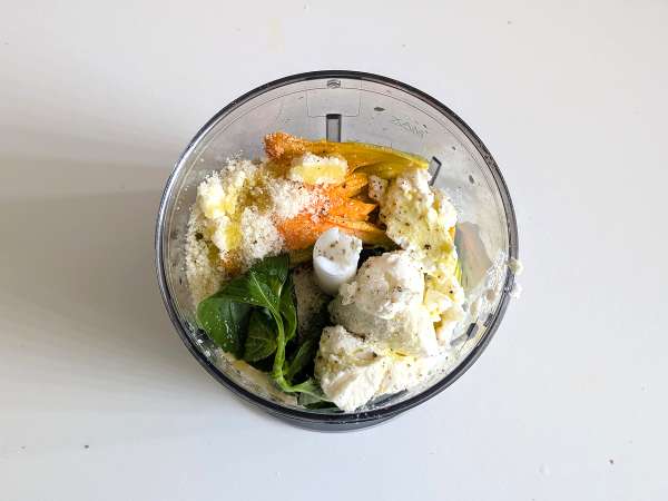 Паста с цветя от тиквички, рикота и шамфъстък - Подготовка стъпка 4