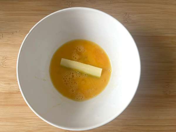 Пържени картофи от тиквички с въздушен фритюрник - Подготовка стъпка 3