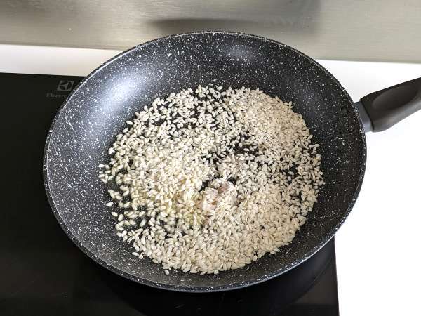 Ризото със скариди и лимон - елегантното и лесно първо ястие - Подготовка стъпка 3