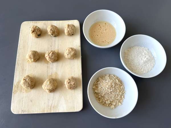 Хрупкави питки с риба тон във фритюрника: неустоимо предястие! - Подготовка стъпка 4