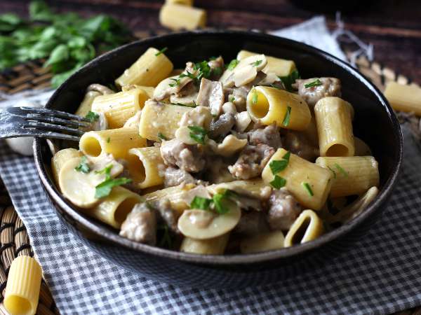 Кремообразна паста с гъби и колбаси - Подготовка стъпка 9