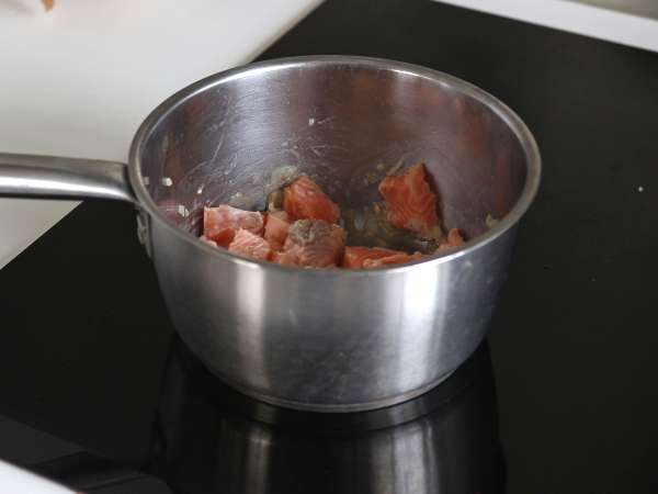 Вкусна яхния от сьомга - Подготовка стъпка 2