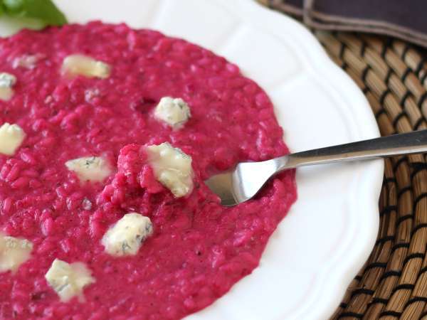 Ризото с цвекло и горгонзола: експлозия от цветове и наситени вкусове - Подготовка стъпка 8