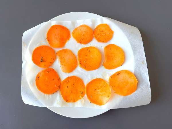 Чипс от сладки картофи за микровълнова печка - Подготовка стъпка 3