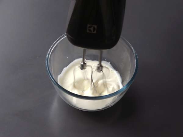 Чаши в стил Банофи, за любителите на банани и карамел - Подготовка стъпка 9