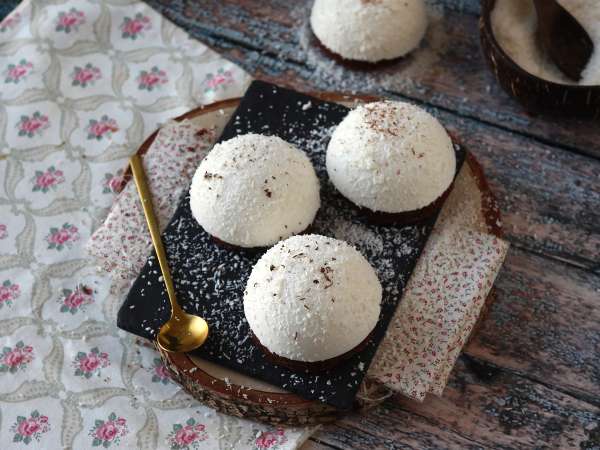 Десерт с шоколад и кокос, който е едновременно топящ се и хрупкав! - Подготовка стъпка 14