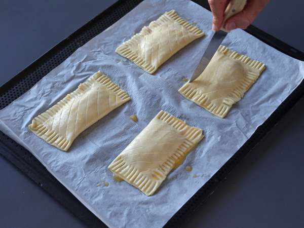 Сладкиши със сирене: изключително лесна и вкусна рецепта - Подготовка стъпка 6