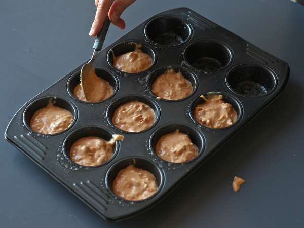 Меки и пикантни мъфини с чоризо - Подготовка стъпка 5