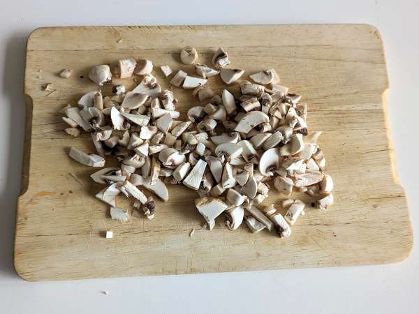 Канелони с гъби и колбаси: богато и вкусно първо ястие - Подготовка стъпка 5